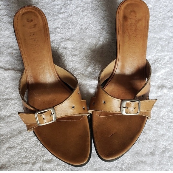 Honey kitten heel Italian leather sandals size 7 - Picture 1 of 12